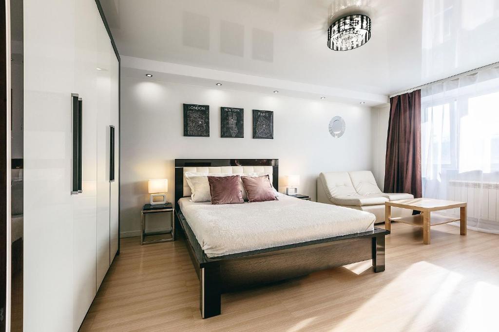 Apartment-studio on Lenina prospect 36