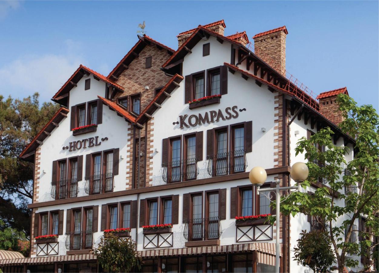 Гостиница «Компасс»
