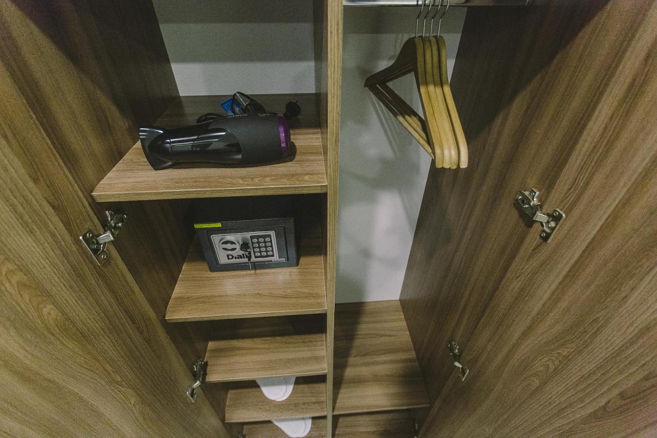 отель в нижнем новгороде wite вайт хаус. White house нижний новгород одежда. White house нижний новгород варварская. White house нижний новгород. нью хаус нижний новгород отель.