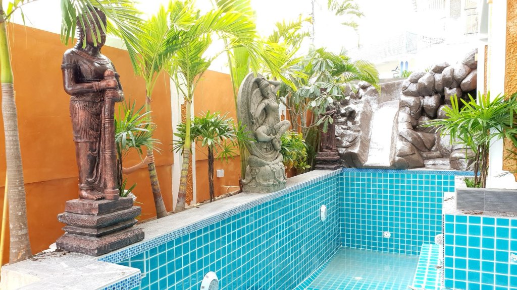 Land34 Pool Villa Pattaya - 6 Bedrooms