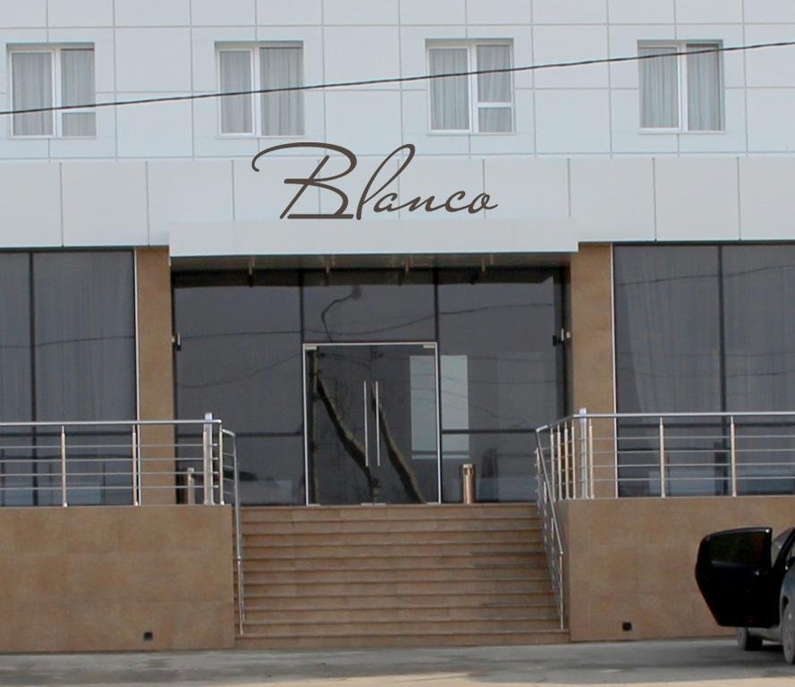 Hotel Blanko